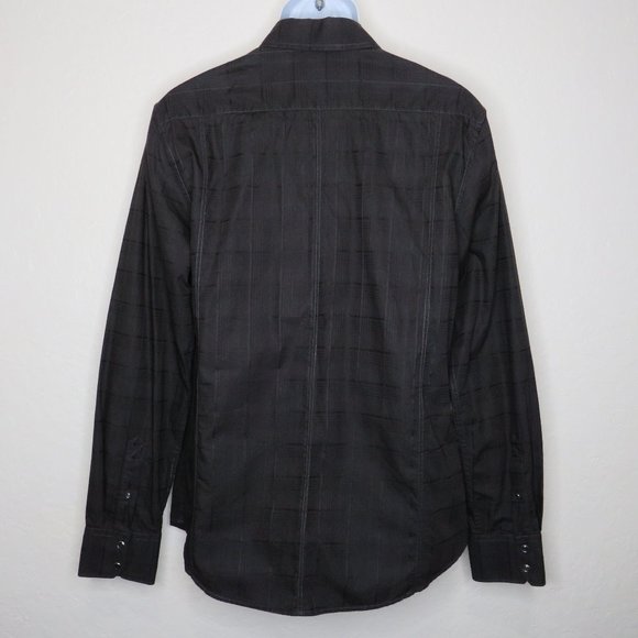 Guess* Men's Long Sleeve Pearl Snap Down Curved Hem Textured Dress Shirt~ Large - Picture 2 of 11